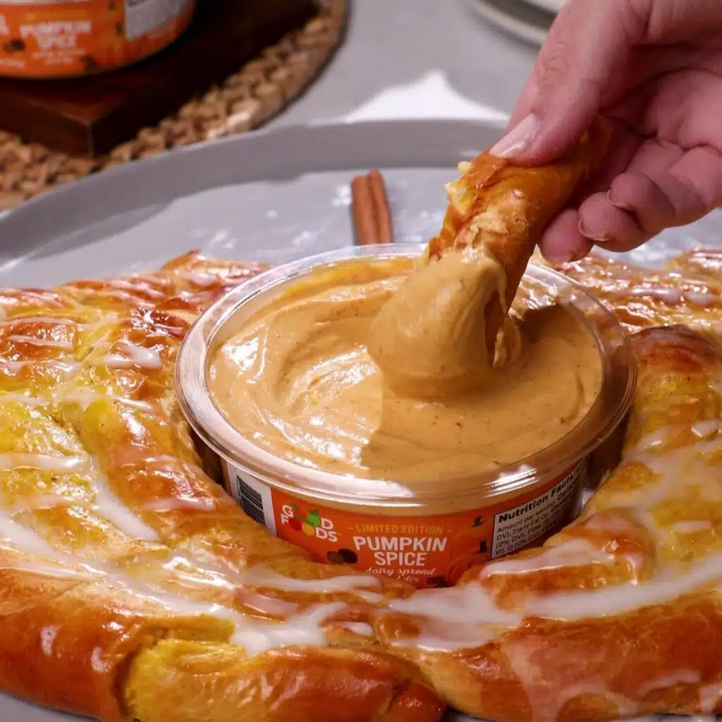 Pumpkin Spice Crescent