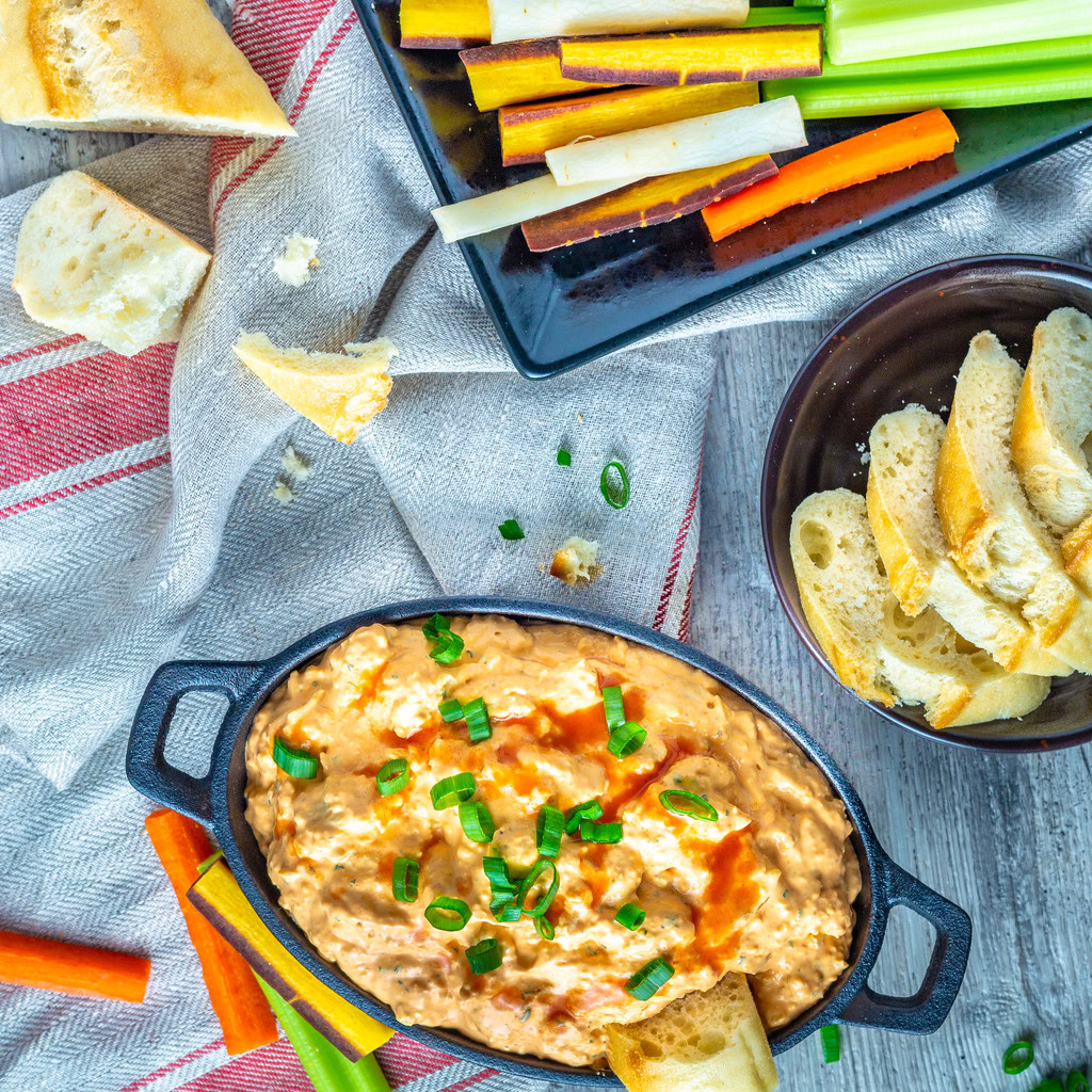Warm Buffalo Chicken Dip Skillet 