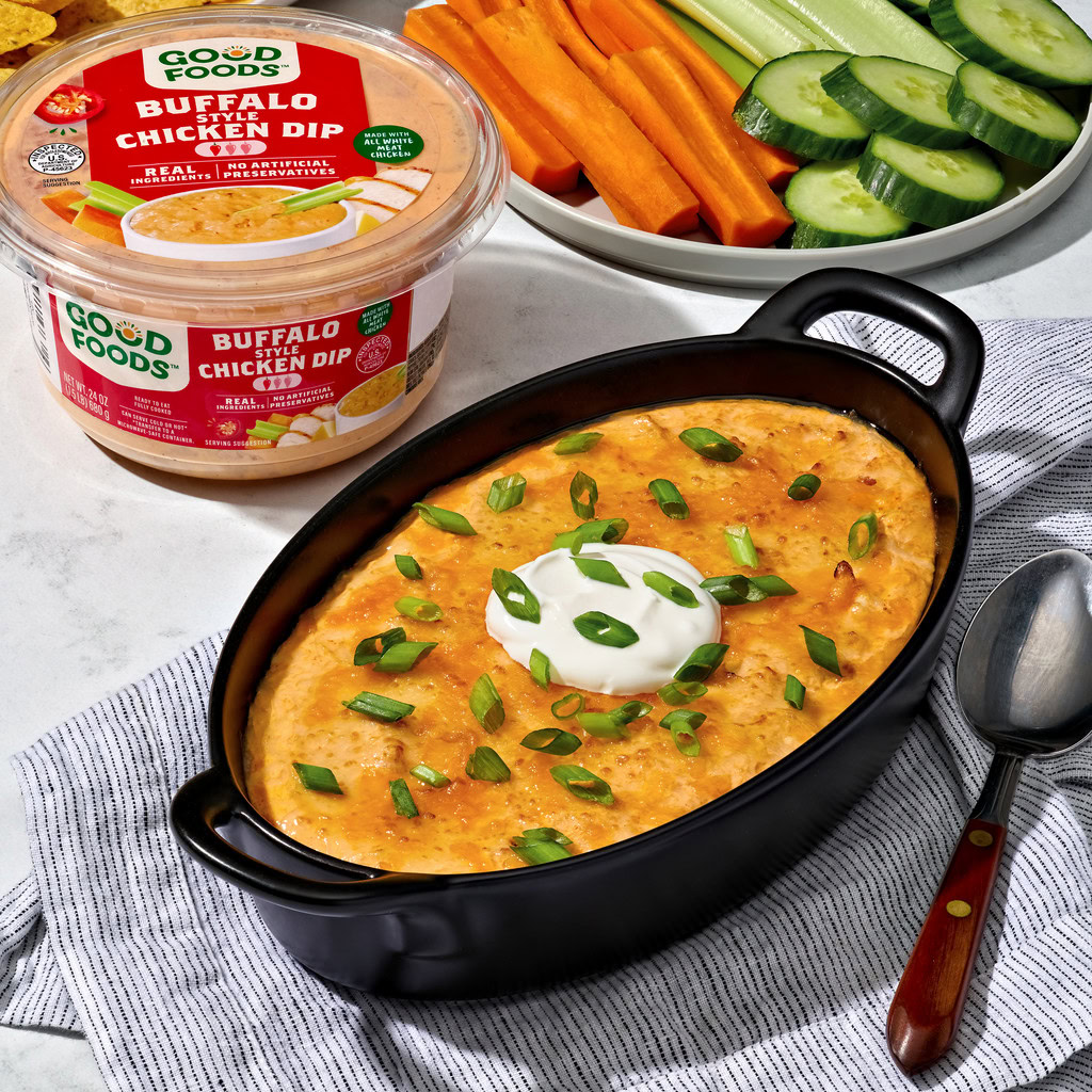 Cheesy Buffalo Chicken Dip Skillet