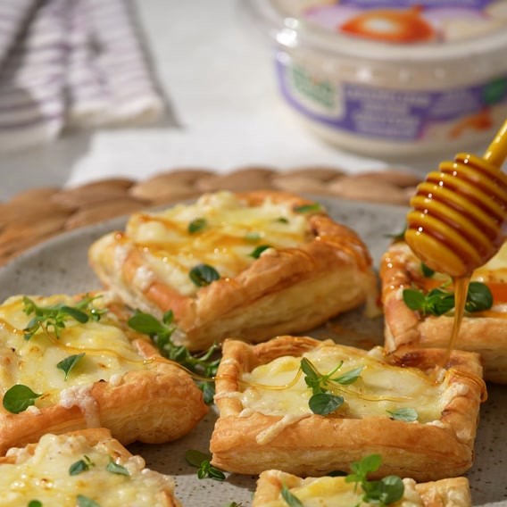 Caramelized Onion Gruyere Cheese & Hot Honey Bites